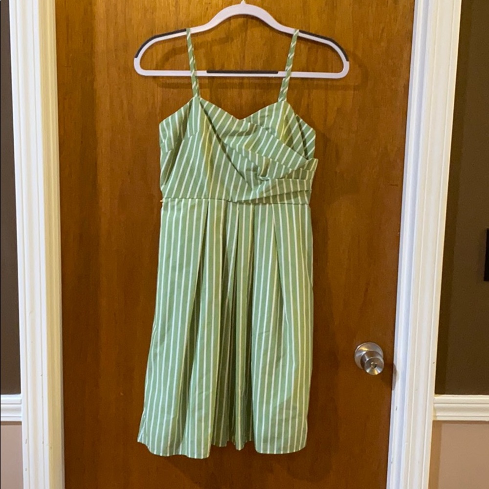 Maurices striped dress fully lined size 1/2 green